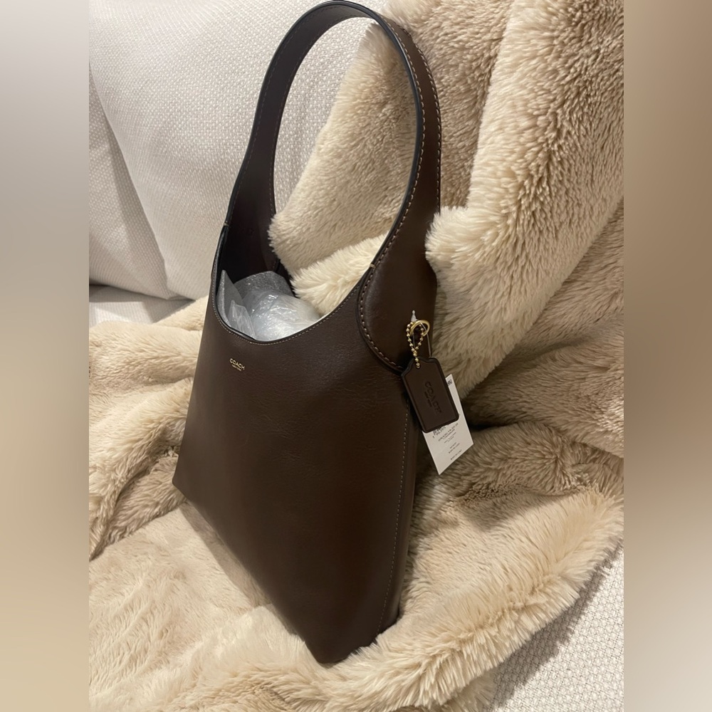Coach Brooklyn Shoulder Bag 28